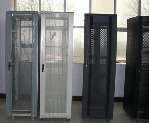 監(jiān)控機(jī)柜圖